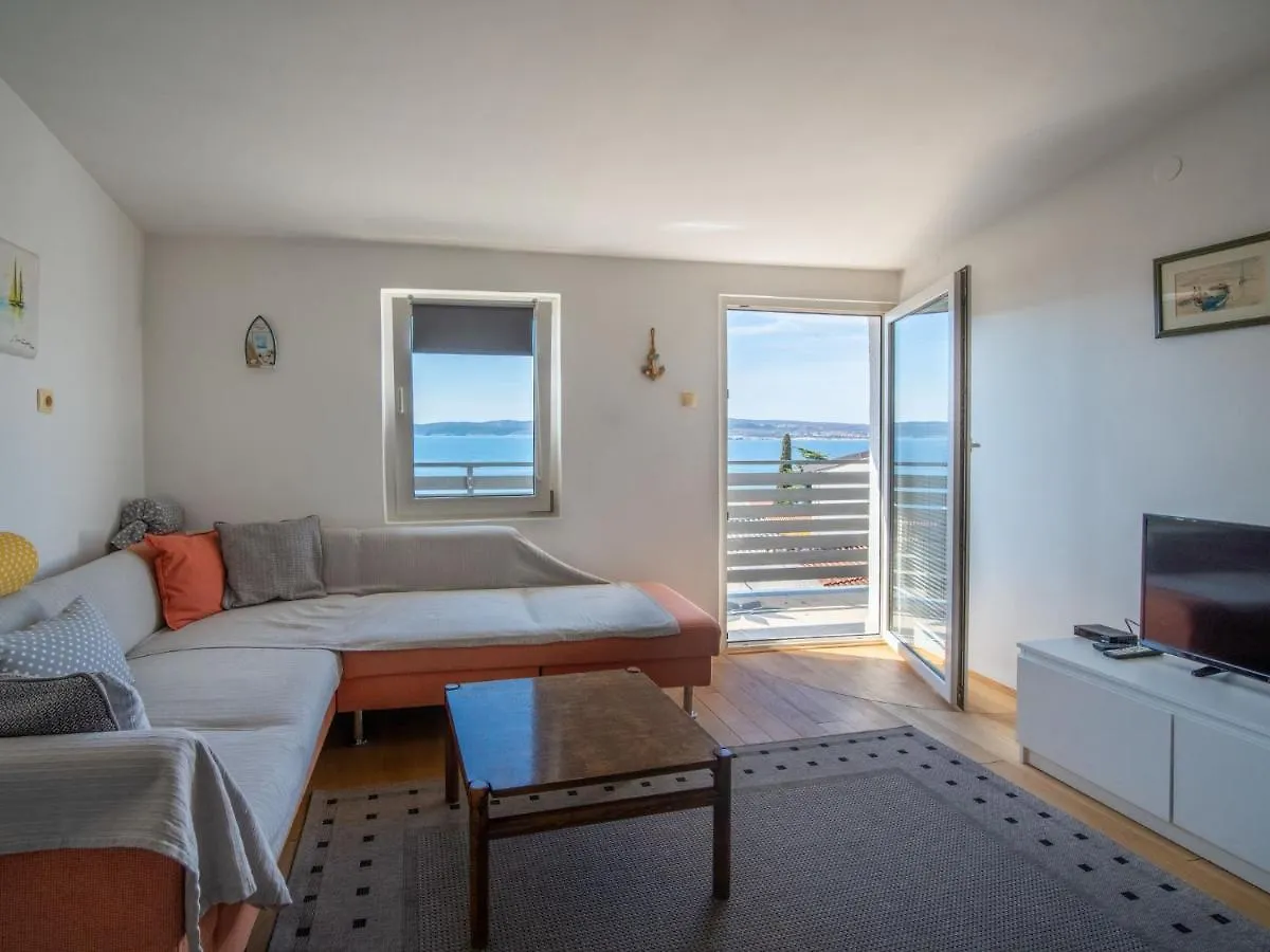 Apartment Bruno By Interhome Selce